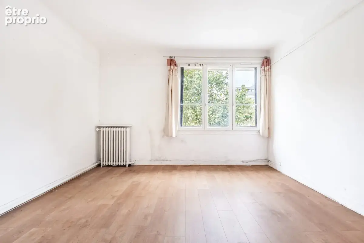 Appartement 3 pièces 64 m² à vendre à Paris-18e (75018) - photo 2