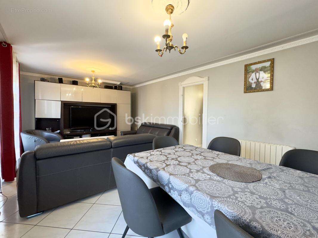 Maison à NANTEUIL-LES-MEAUX