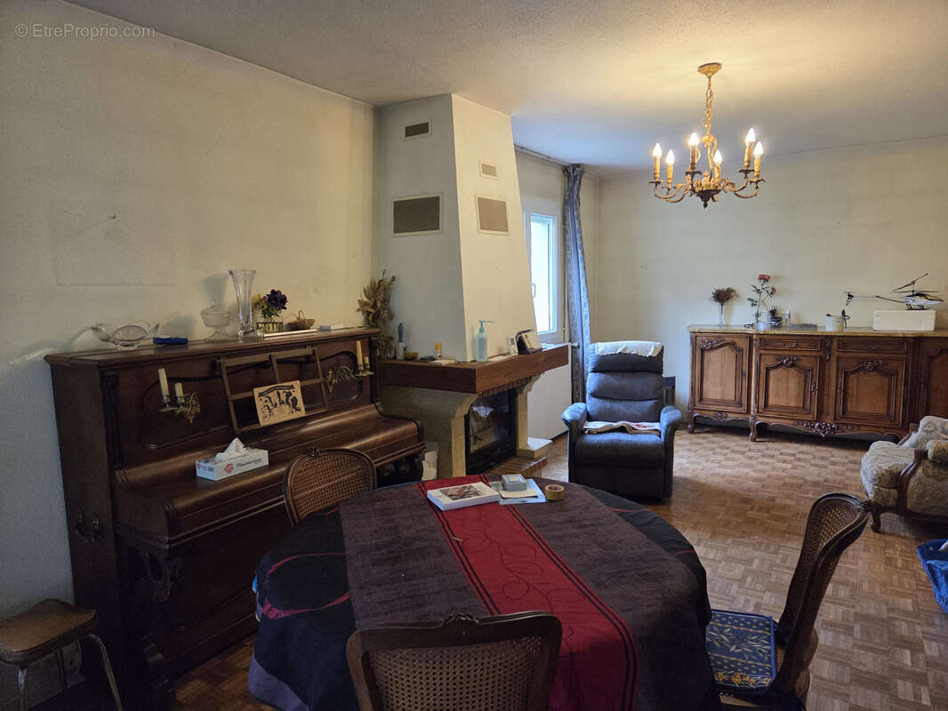 Maison à TARASCON-SUR-ARIEGE