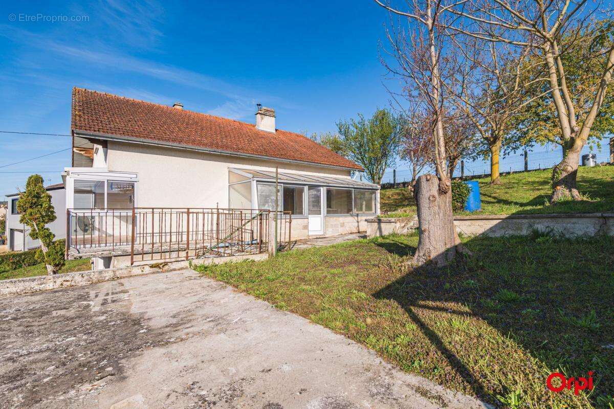 Maison à THIL