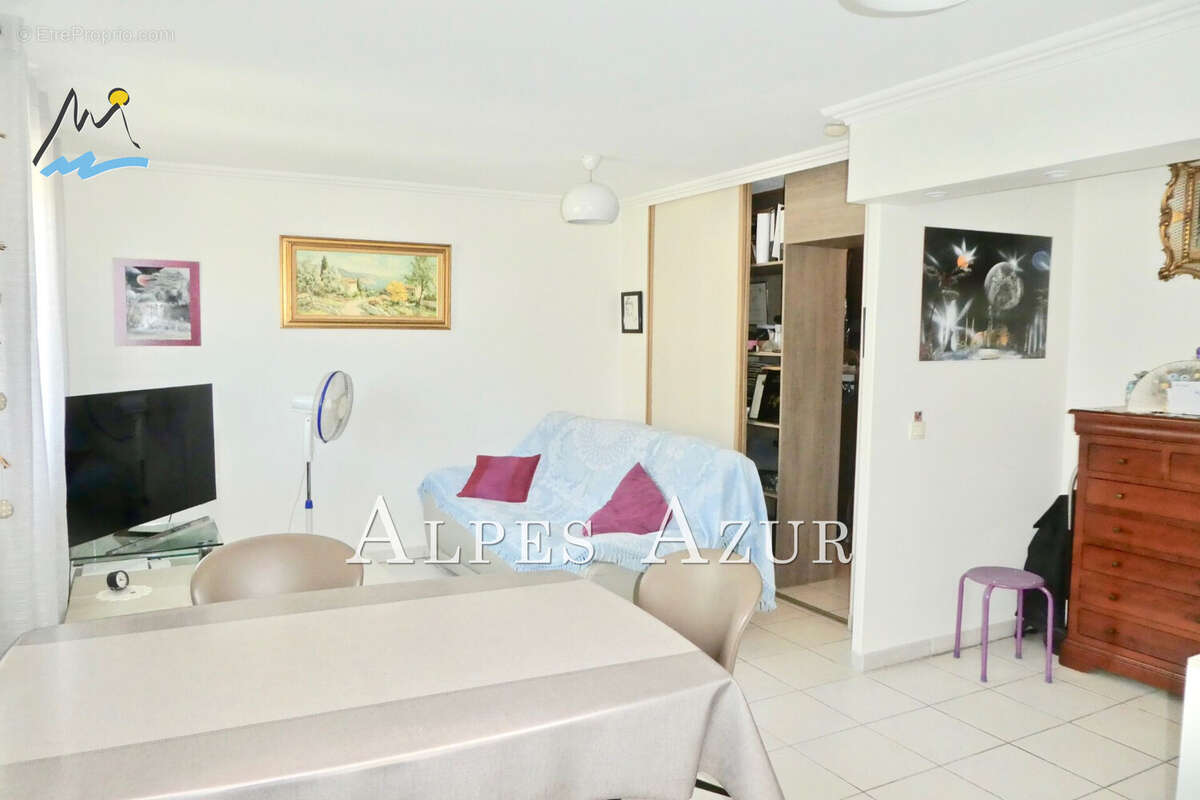 Appartement à CAGNES-SUR-MER