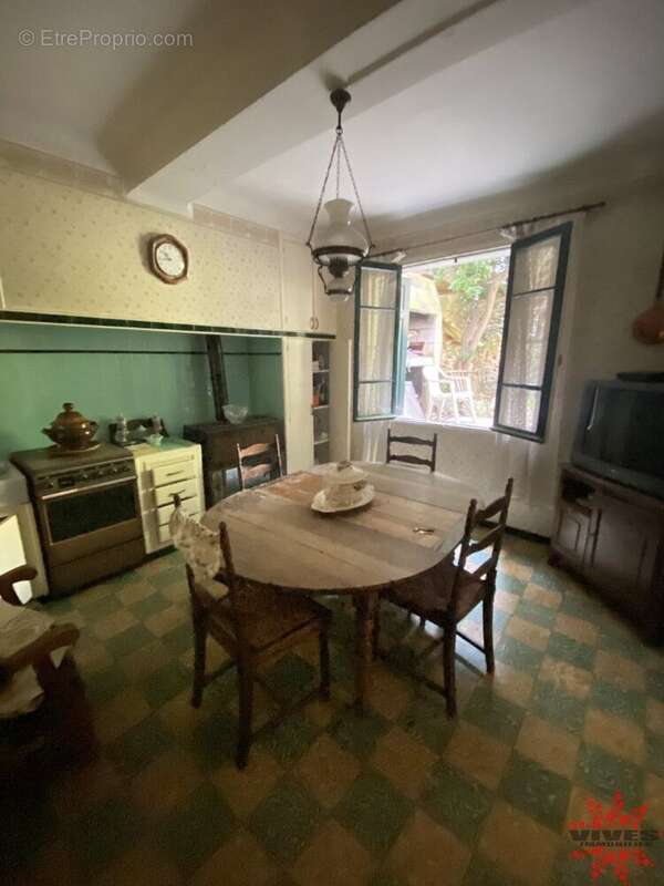 Maison à LESPIGNAN