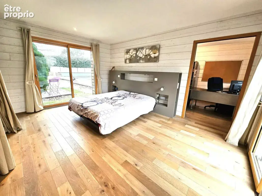 Belle propriété de 185m2 avec une piscine et des dépendances - photo 12