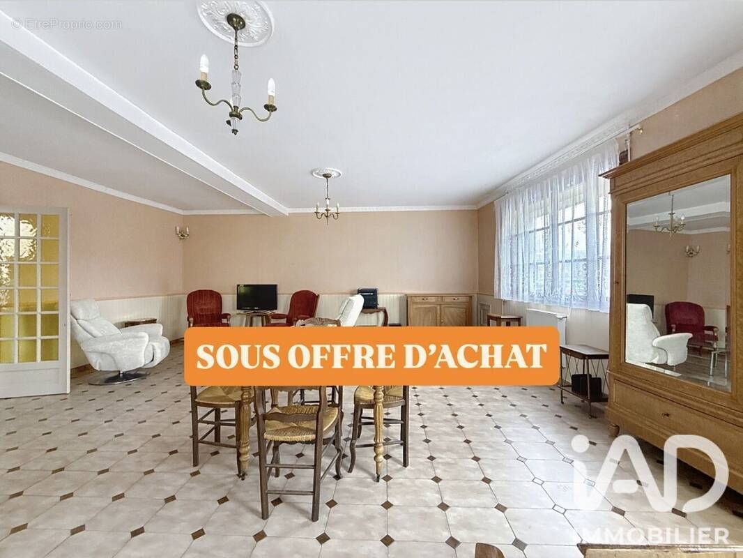 Photo 1 - Maison à EPERNAY