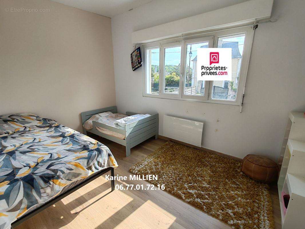 Maison à SAINT-REMY-SUR-AVRE