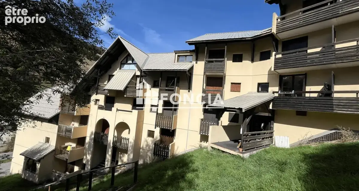 Vars ste marie - appartement 6 couchages avec coin montagne et cabine - photo 9