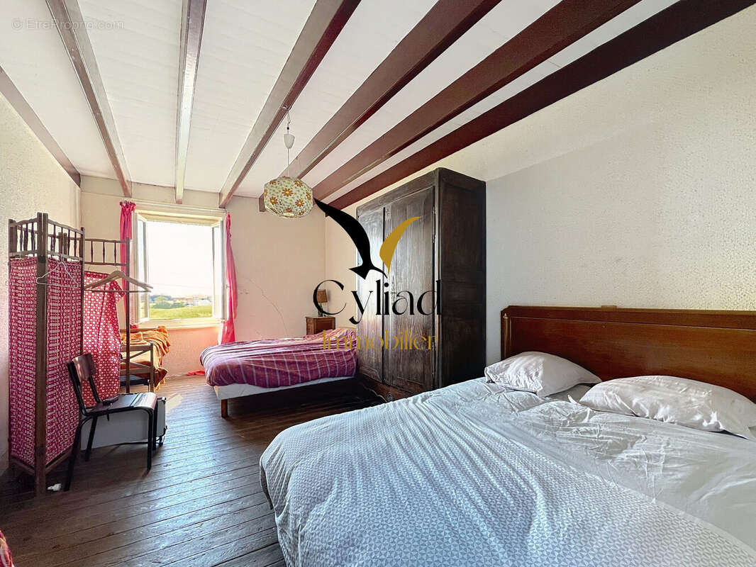 Maison à SAINT-MELOIR-DES-ONDES