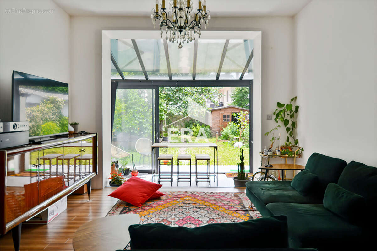 Maison à VILLEURBANNE