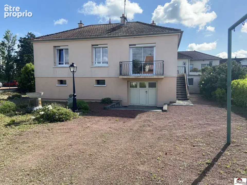 Maison à RIORGES