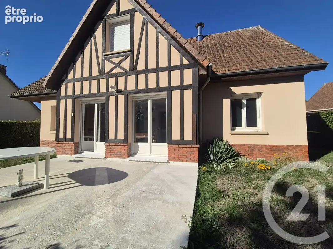 Photo Maison à Pont-Audemer au prix de 265 000€