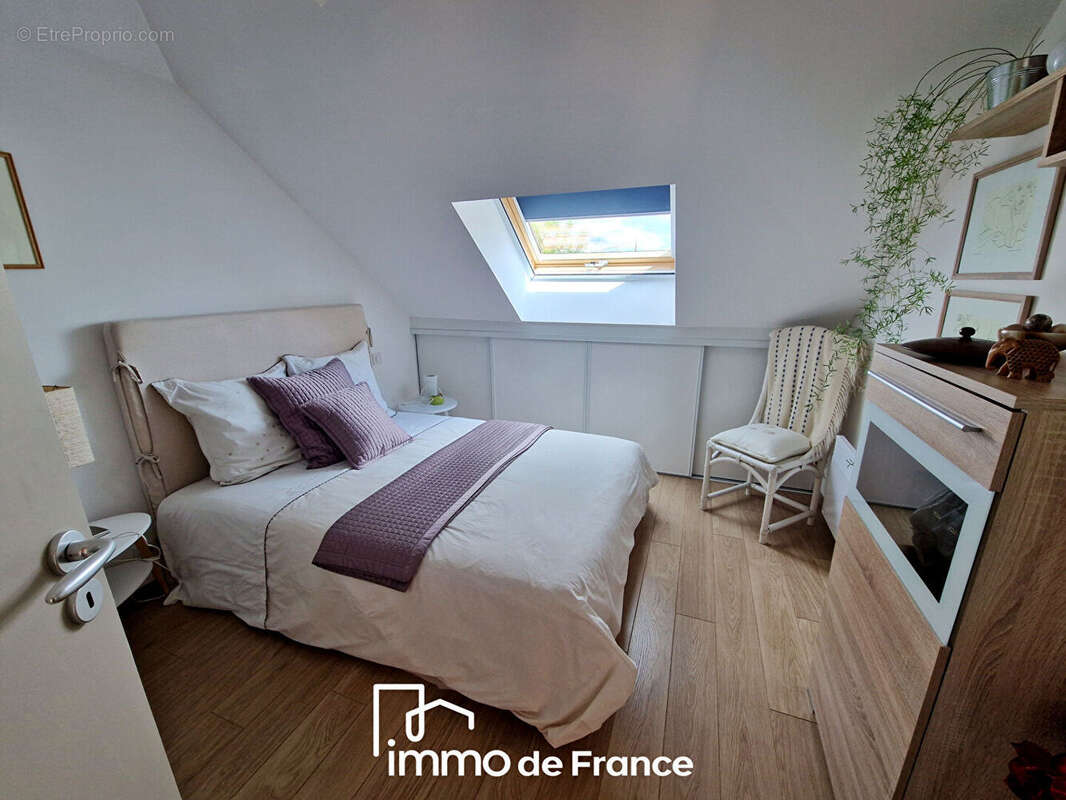 Maison à SALLES-LA-SOURCE