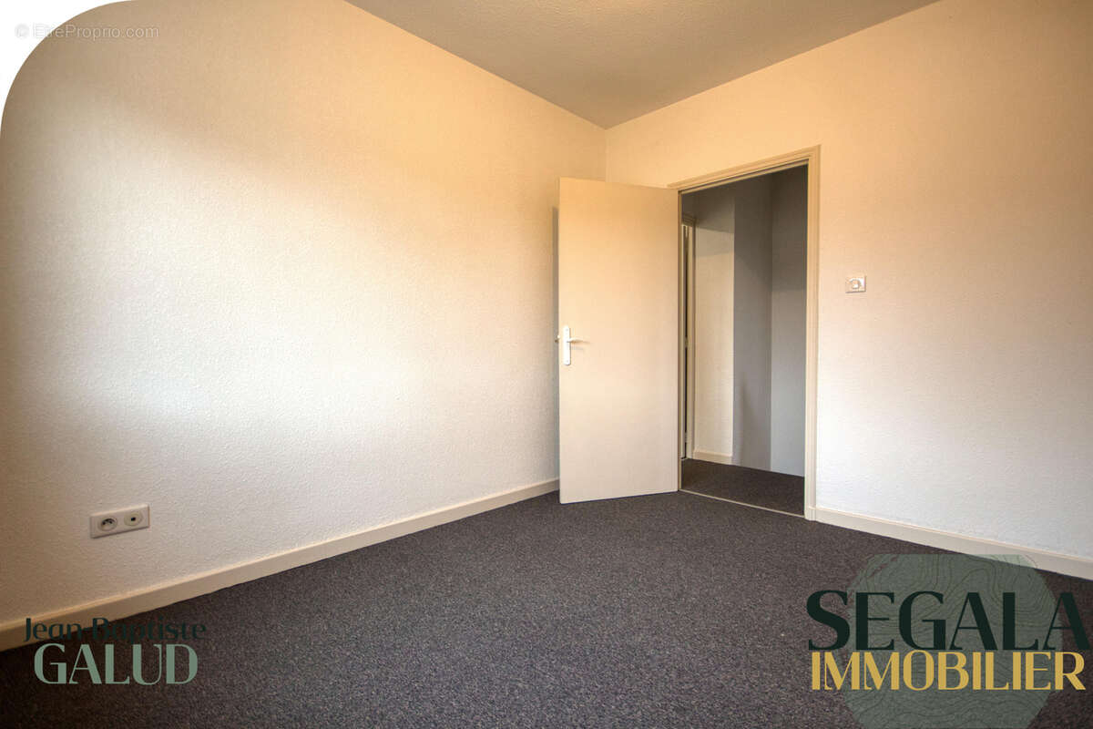 Appartement à CARMAUX