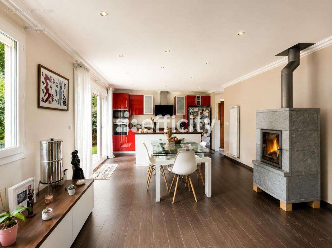 Maison 106 m² à Igny  - photo 6