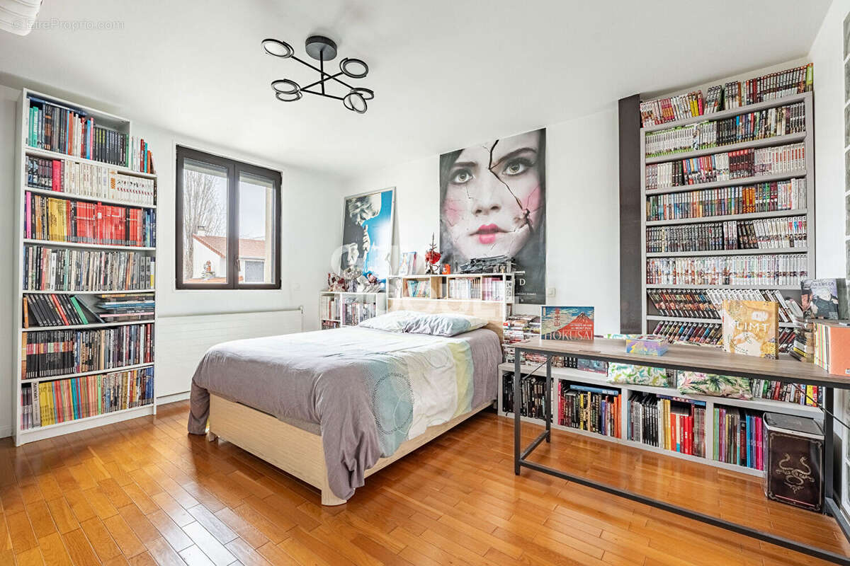 Maison à ASNIERES-SUR-SEINE