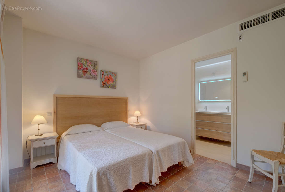 Appartement à LA MOTTE