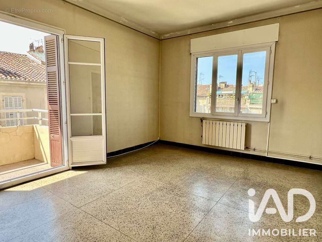 Photo 2 - Appartement à MARSEILLE-1E
