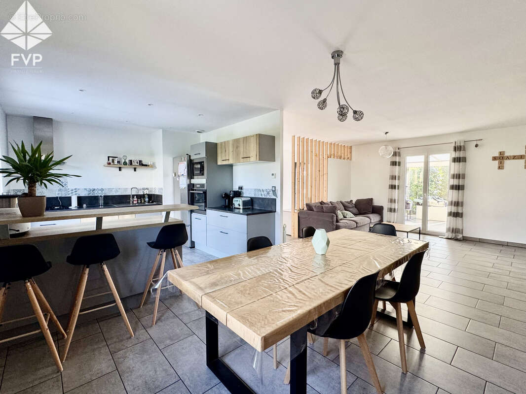 À VENDRE   Pavillon de plain-pied 4 chambres   Fontaine-le-Dun - photo 9
