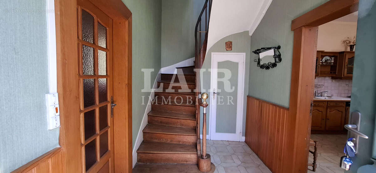 Maison de Maître et ancien presbytère - Ref S15421 - photo 4