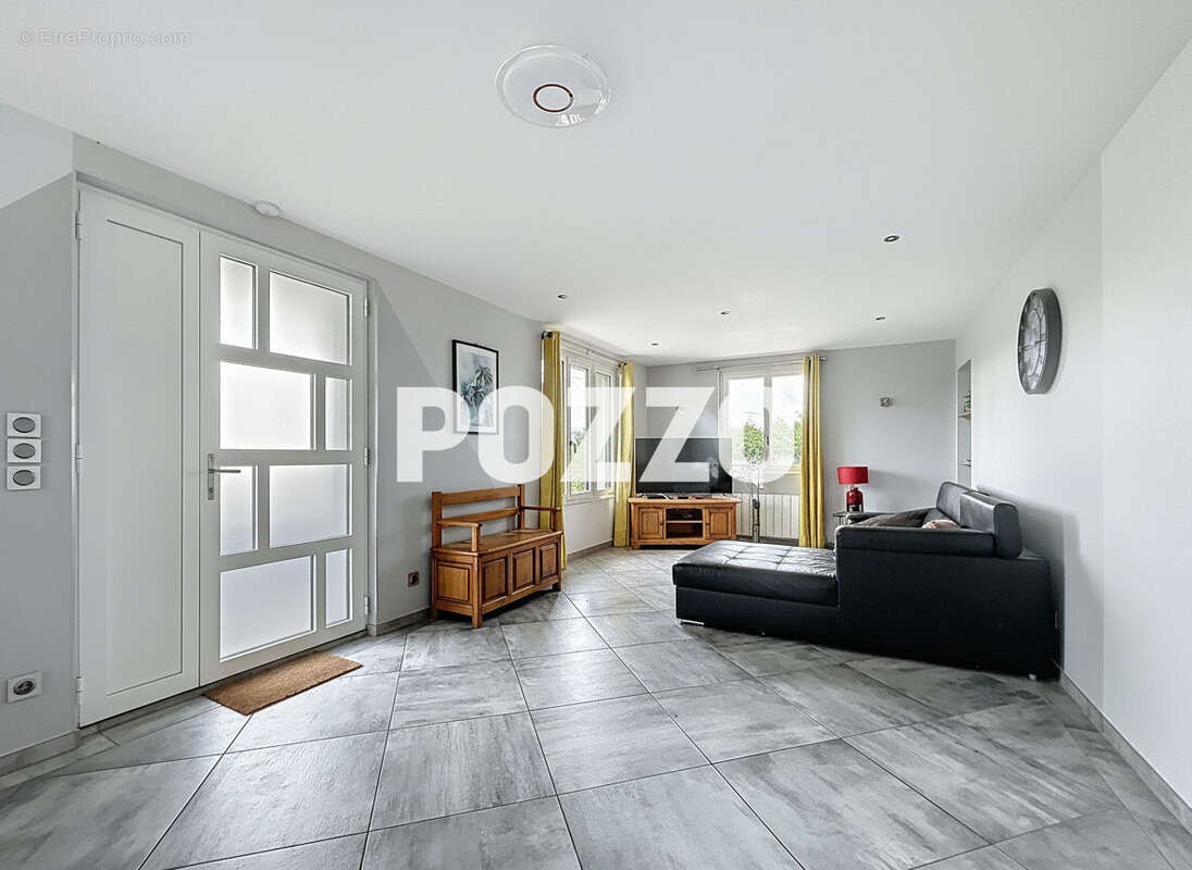 Maison à LA HAYE-DU-PUITS