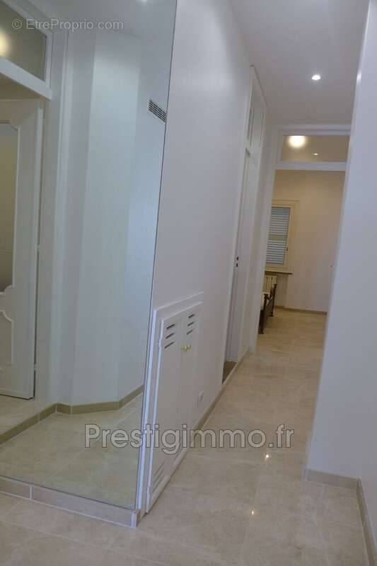 Appartement 50 m² à Antibes  - photo 8