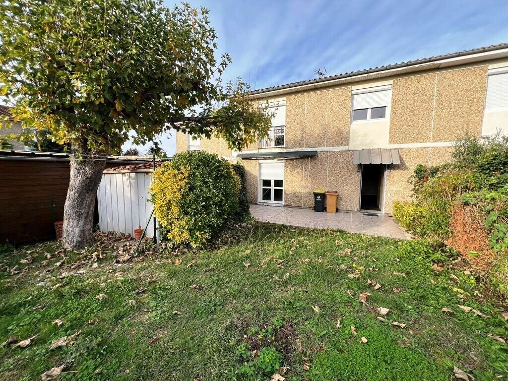 Maison 83 m² à Coutras  - photo 4