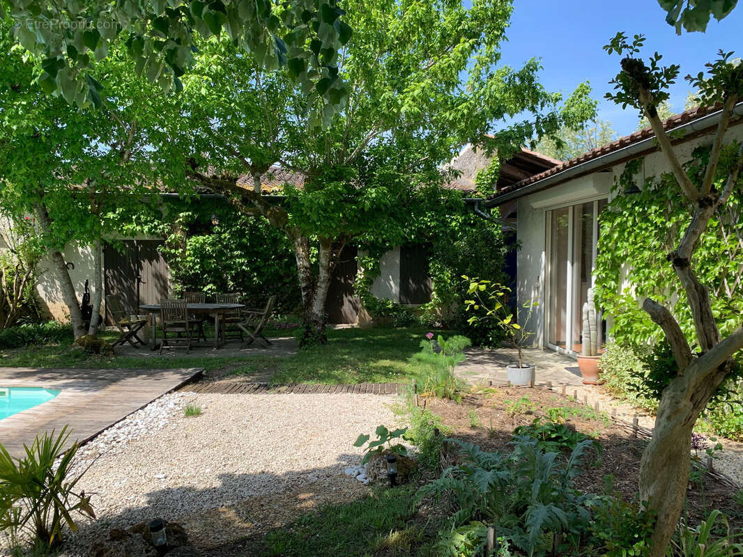 Maison à SAUTERNES