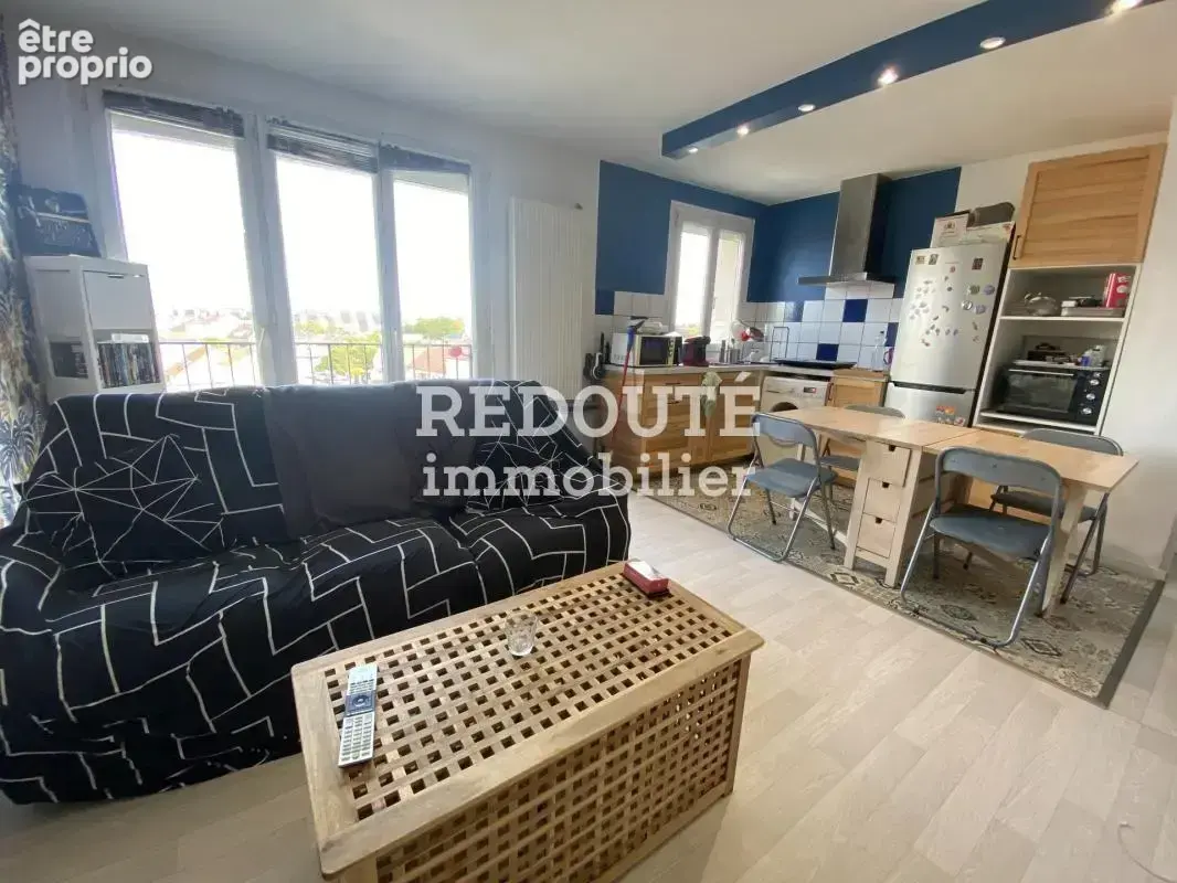 A VENDRE : Appartement T2 lumineux entièrement rénové + Parking– secteur Neuchâtel - photo 2