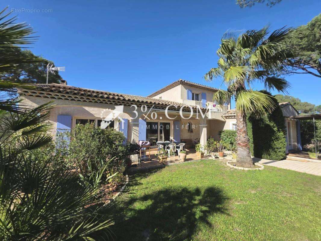 Maison à FREJUS