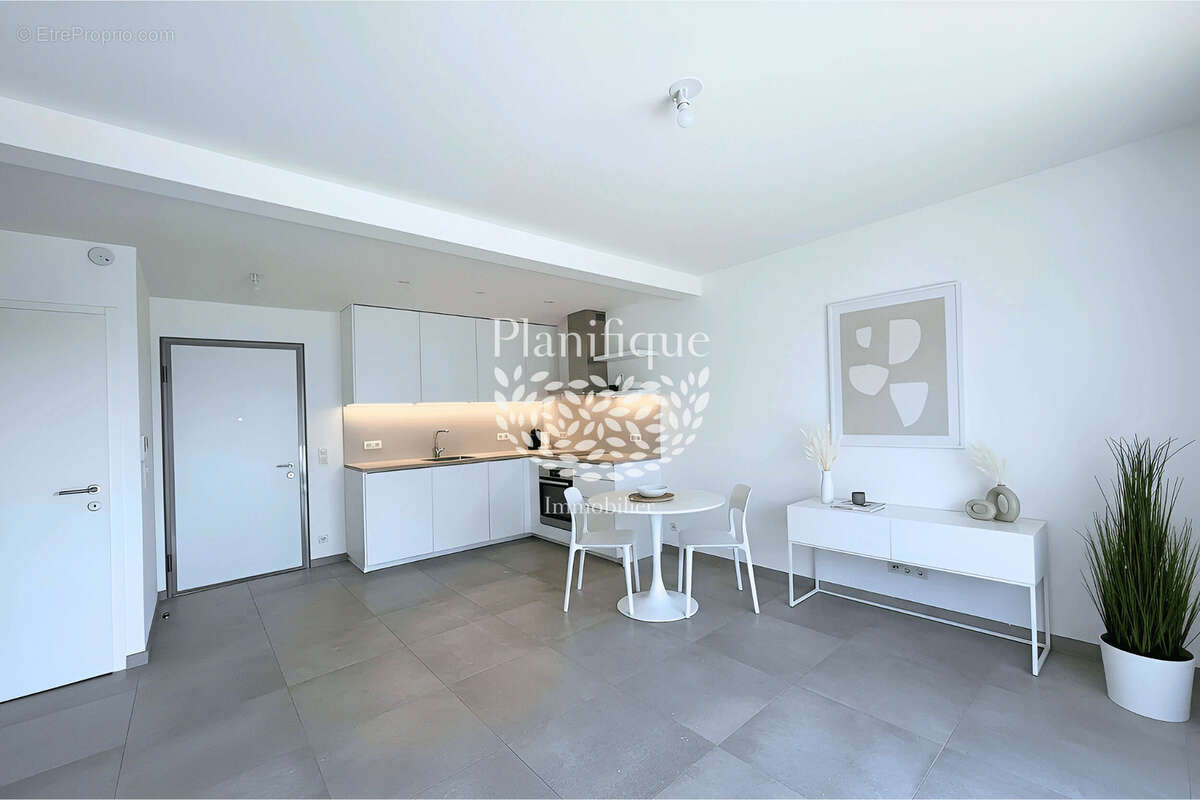 Appartement à VILLE-LA-GRAND