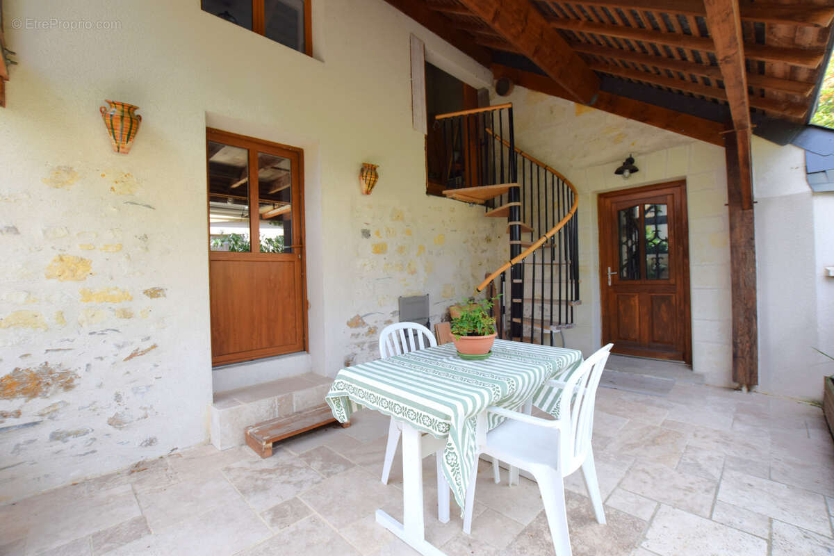 Maison à BRISSAC-QUINCE