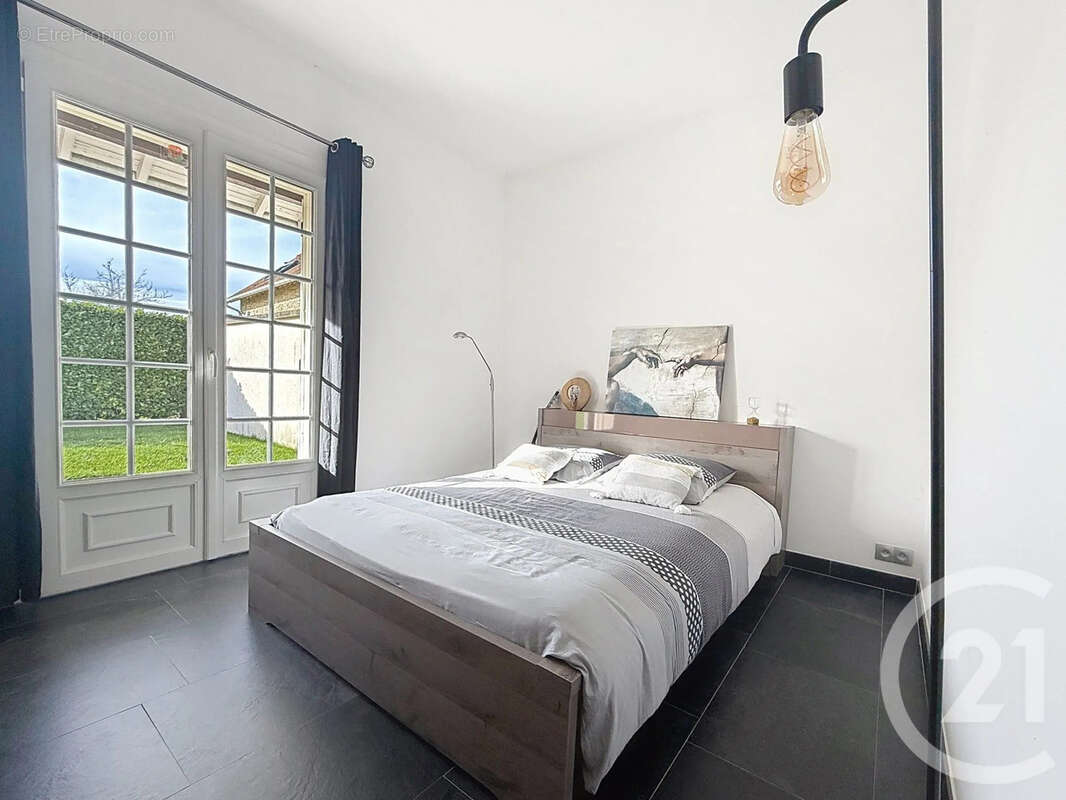 Maison 185 m² à Fralignes  - photo 10
