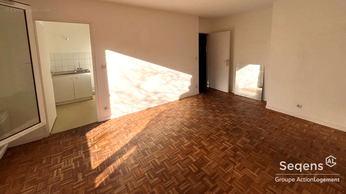 Appartement à DUGNY