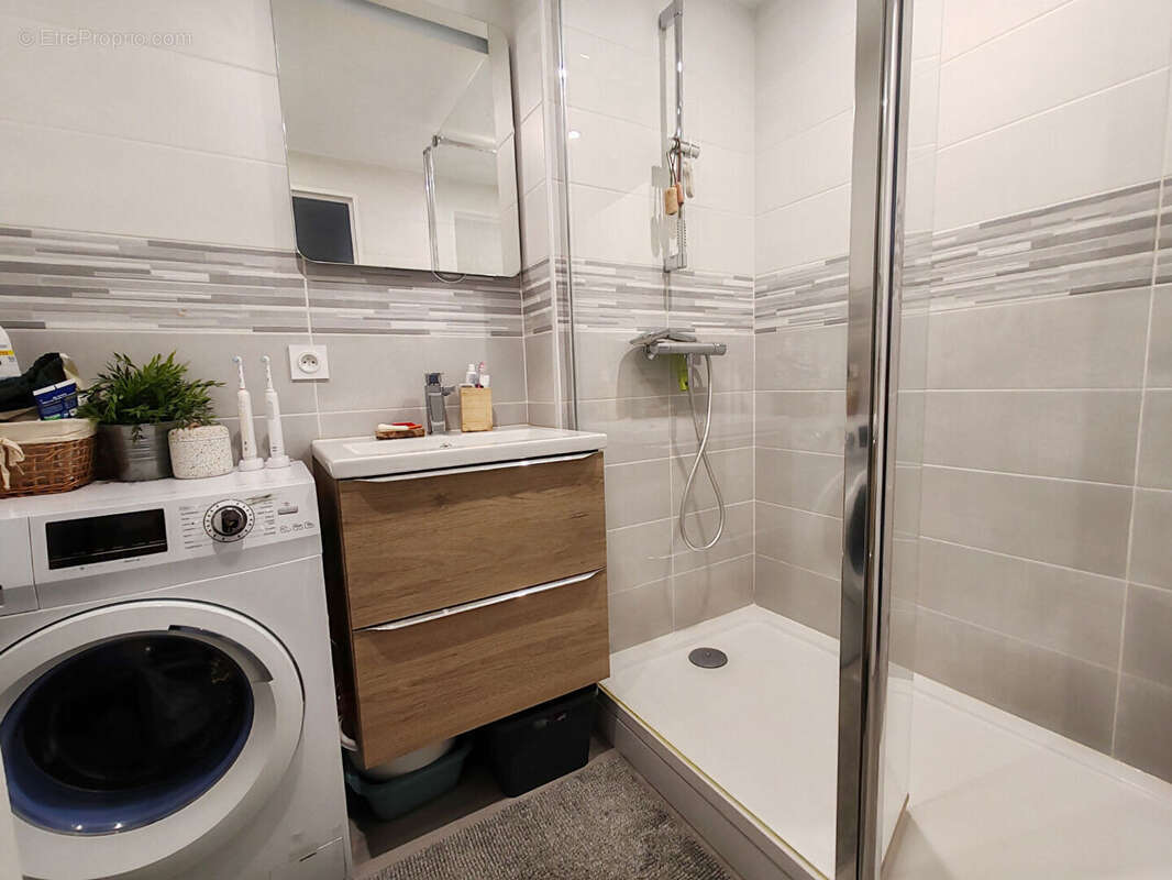 Appartement à SAINT-SEBASTIEN-SUR-LOIRE