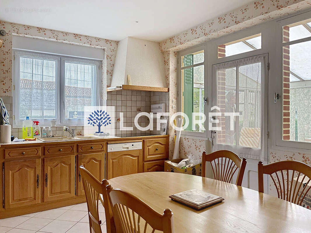 Maison à ASSAIS-LES-JUMEAUX