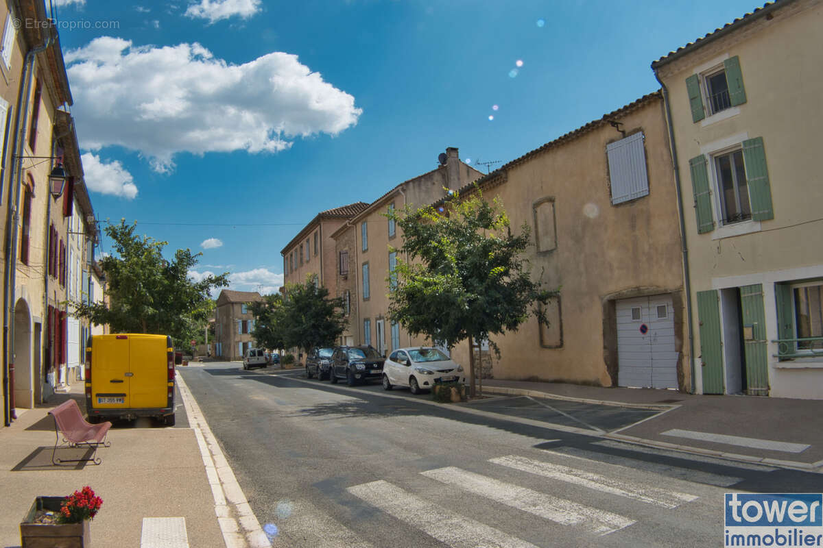 Maison à TOUROUZELLE