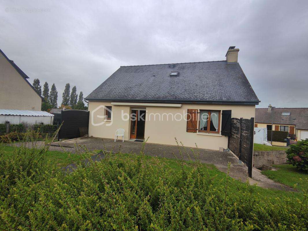 Maison à SAINT-HILAIRE-DES-LANDES