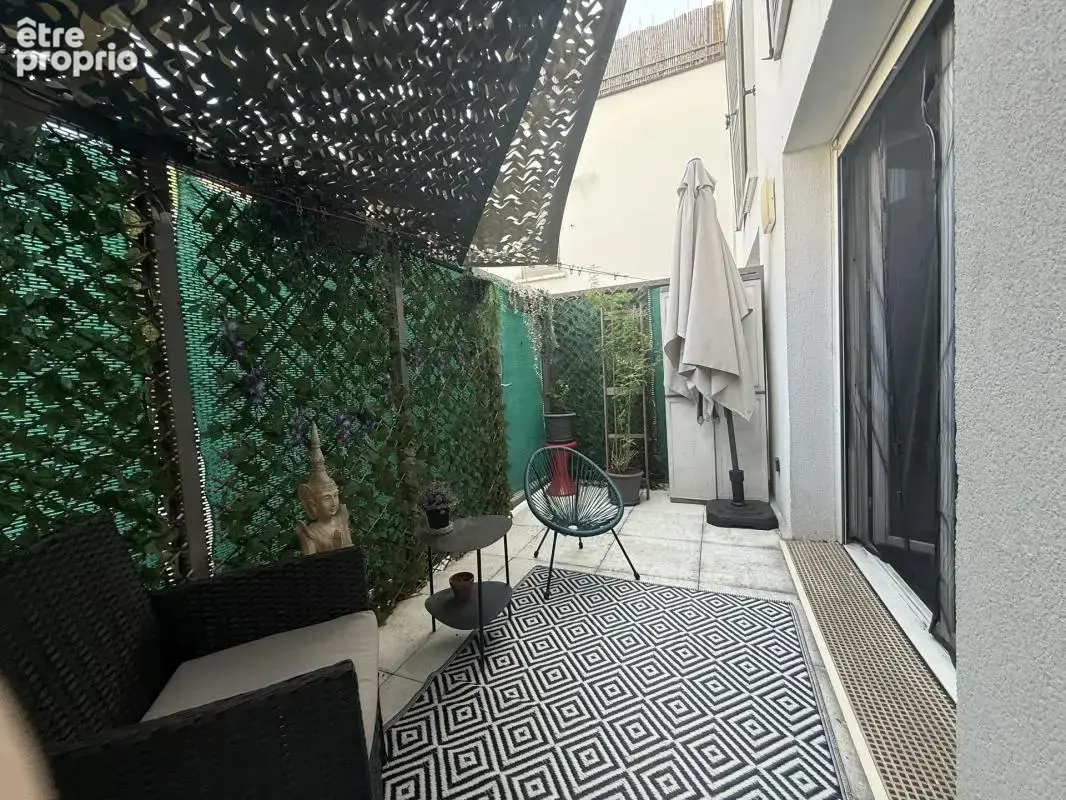 Stains - beau duplex - 3 pieces de 60m² - au 1er et dernier - photo 15