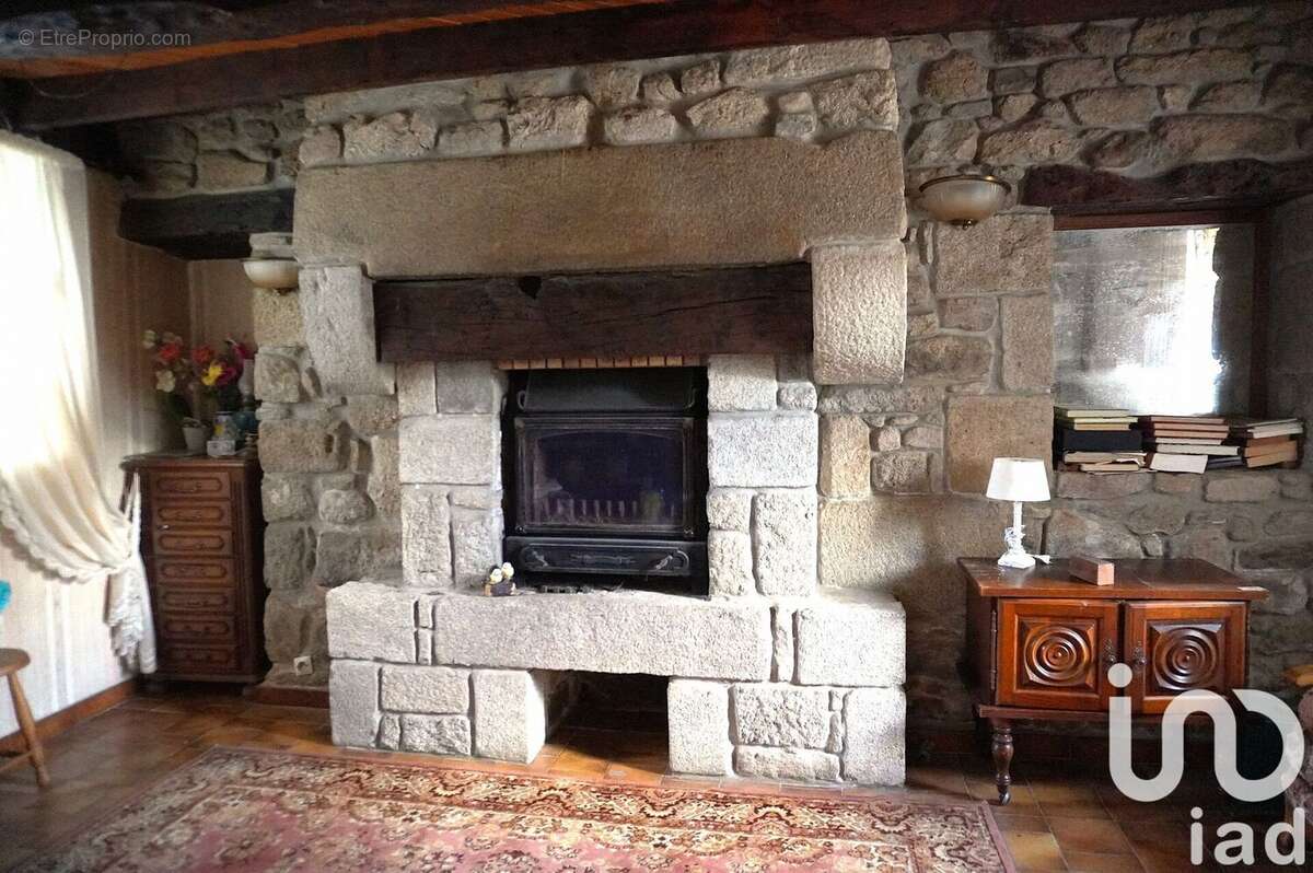 Photo 8 - Maison à PLOUNEVEZ-LOCHRIST
