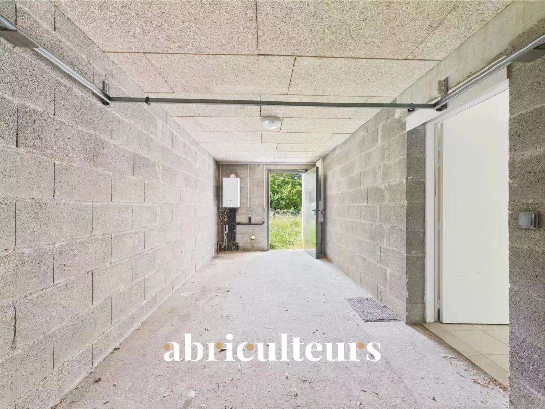 Maison à BOUGUENAIS