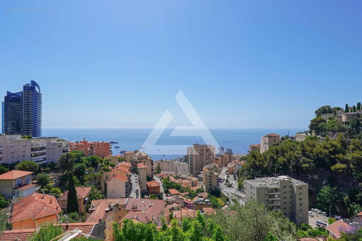 Appartement à BEAUSOLEIL