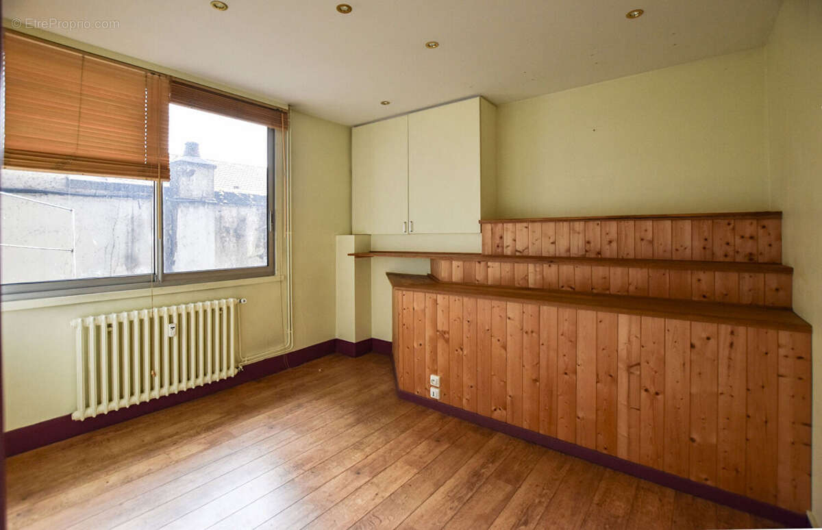 Commerce à BESANCON