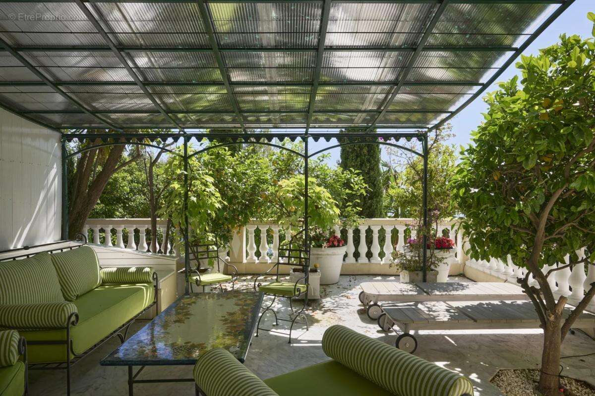 Maison à CAP-D'AIL