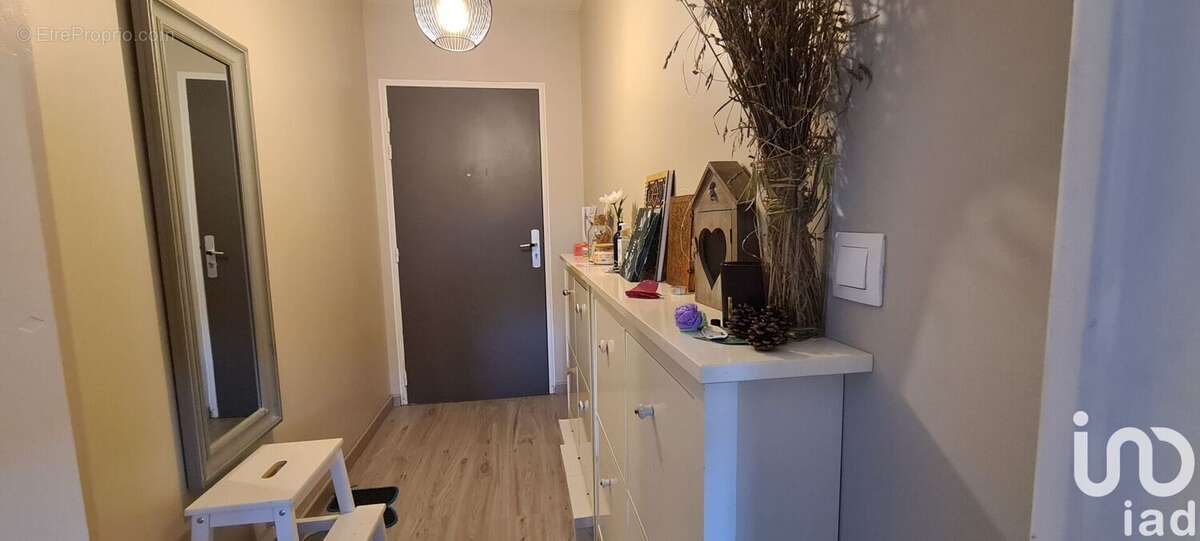 Photo 6 - Appartement à QUINCY-SOUS-SENART