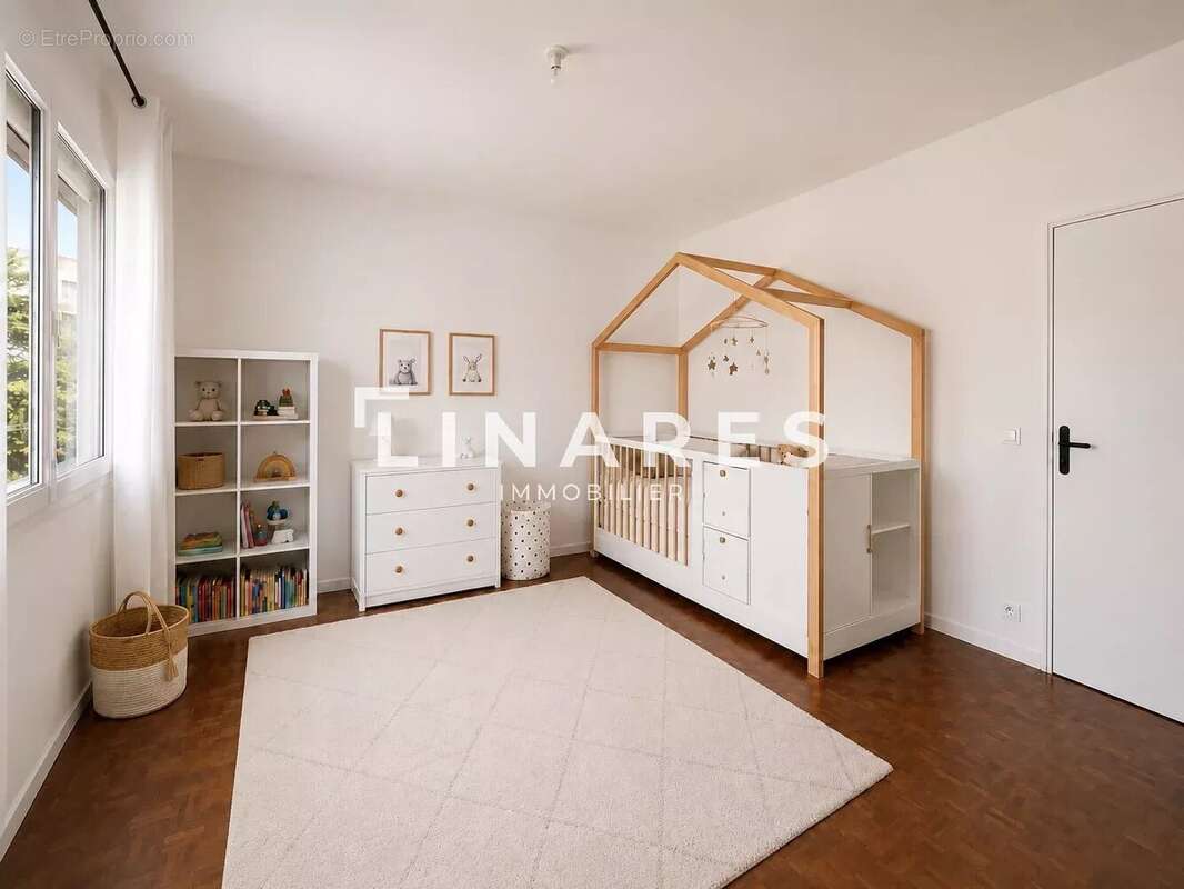 Appartement à MARSEILLE-9E
