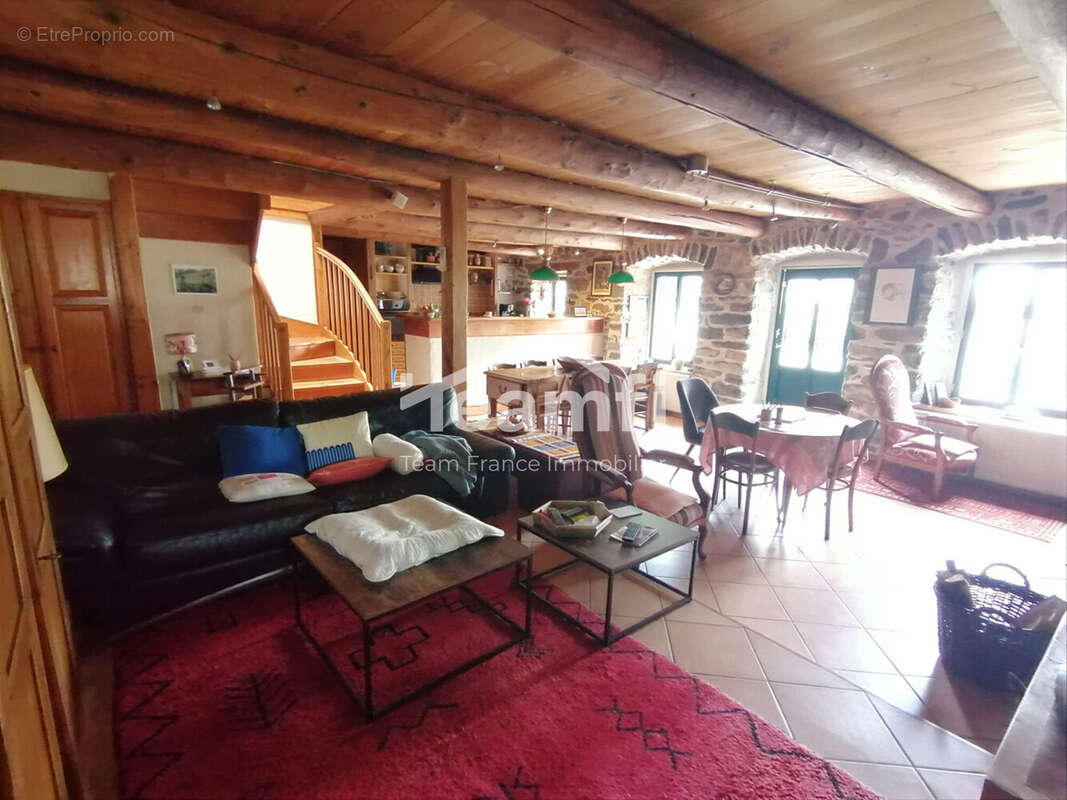 Maison 132 m² à Rosieres  - photo 3