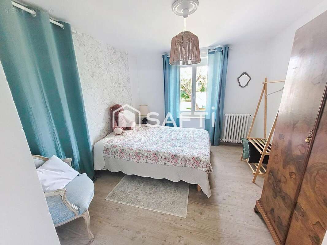 Photo 6 - Maison à SAINT-ESTEPHE