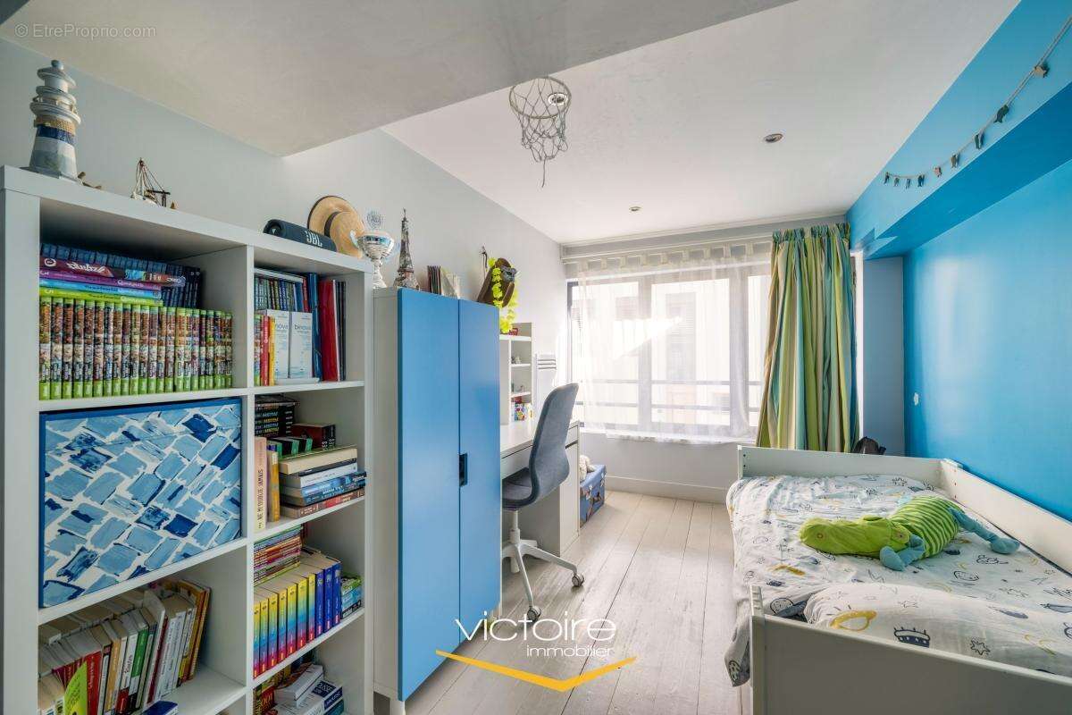 Appartement à LYON-8E