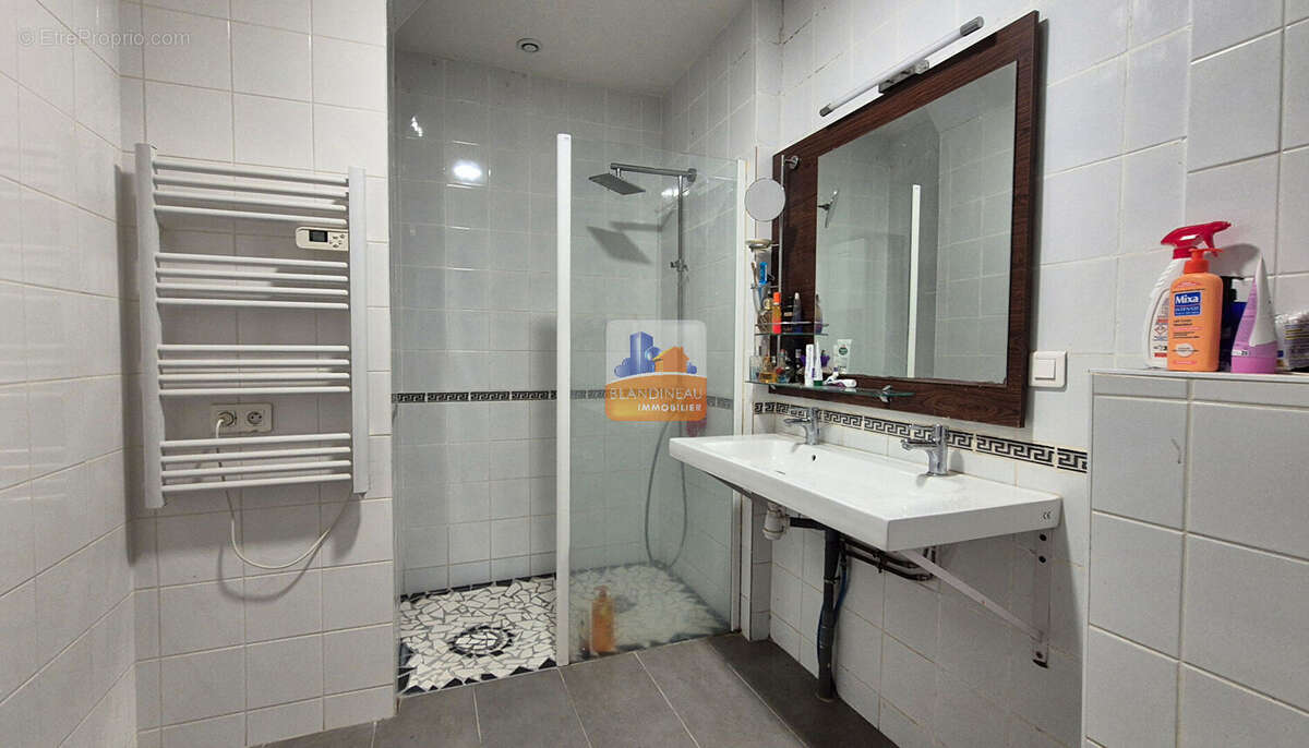 Appartement à BOUGUENAIS