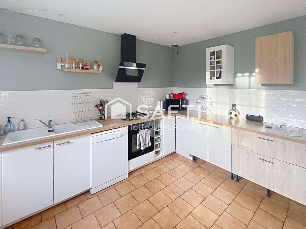 Photo 2 - Maison à CHAMPAGNAC-DE-BELAIR