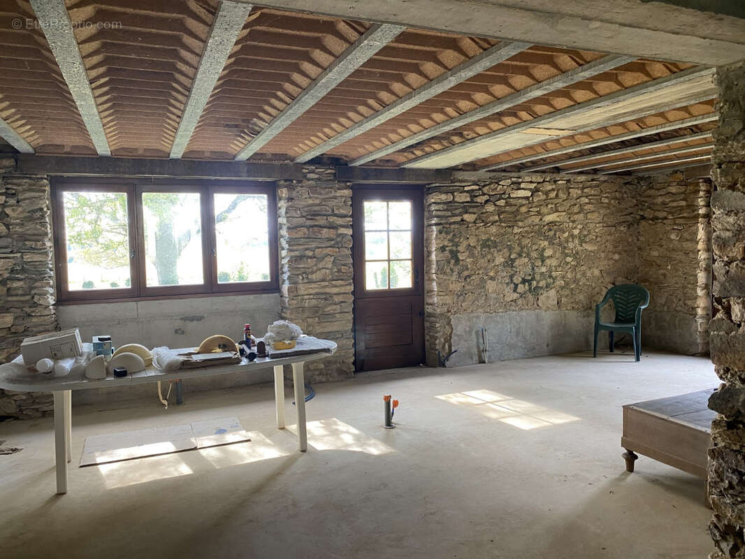 Maison en pierres tb etat dependances - photo 36